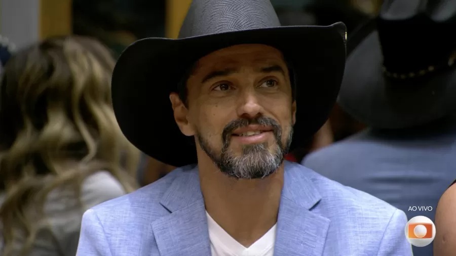 Alberto Cowboy é o 10° eliminado do BBB 26 com 67,95% dos votos