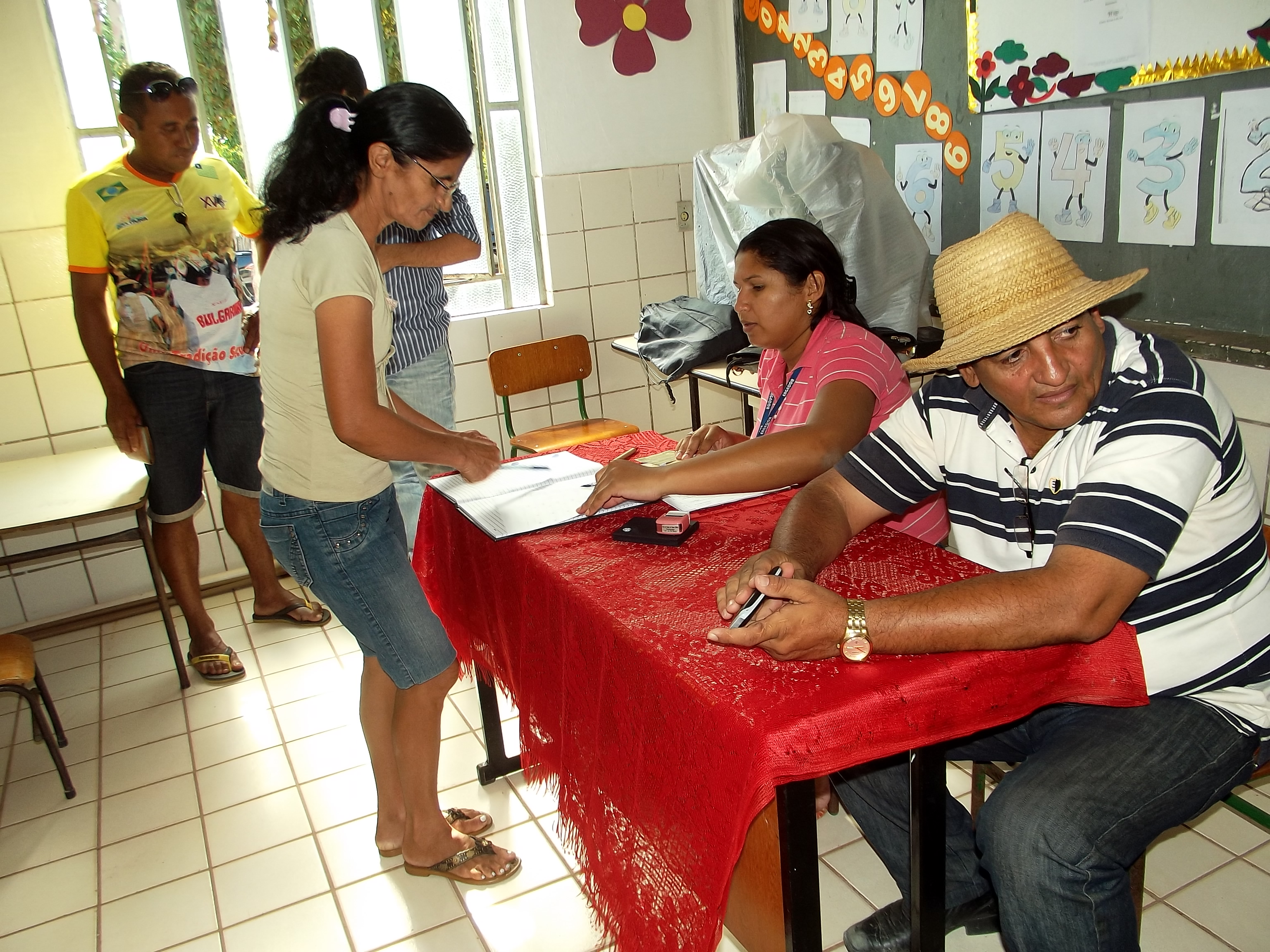 Famílias de Boa Hora são cadastrada para receber sistemas de abastecimento D“água