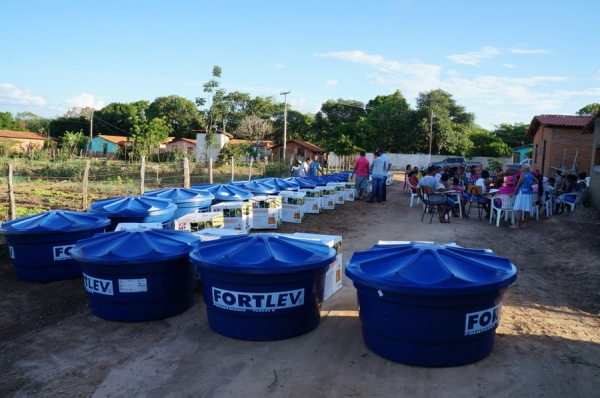 Agricultores familiares recebem kits de irrigação - Imagem 3