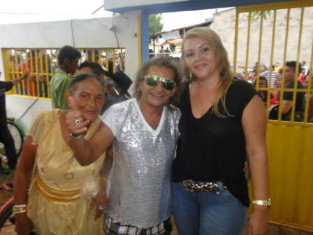 Idosos ganham seresta com Wagner Santos em Luzilândia - Imagem 2