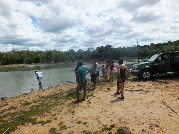 “INCRIVEL”  LAGOA COM ÁGUA SALGADA E DOCE EM SALINAS NO PIAUÍ - Imagem 2