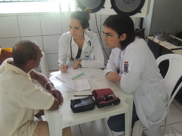                                    Mutirão da saúde atende o povoado Santa Rita - Imagem 8