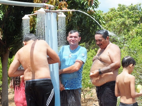 “INCRIVEL”  LAGOA COM ÁGUA SALGADA E DOCE EM SALINAS NO PIAUÍ - Imagem 6