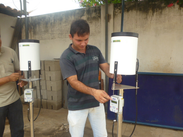 Campo Maior recebe pluviômetros para monitoramento de áreas de risco