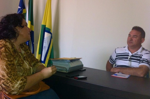 Secretário de Administração Zé Filho concedeu entrevista à Rádio Fm Cidade de Piripiri - Imagem 1