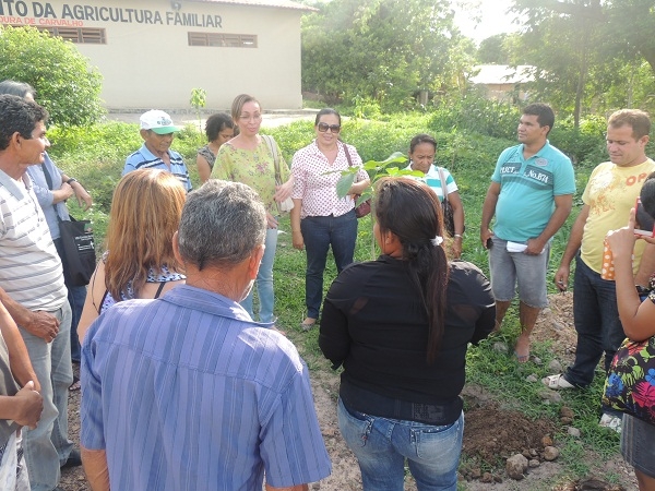             Monsenhor Gil sedia encontro de movimento em prol de moradia - Imagem 9