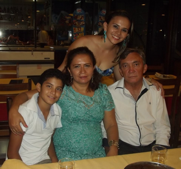 Filha da vice-prefeita recebe canudo de enfermeira no Ceará  - Imagem 1