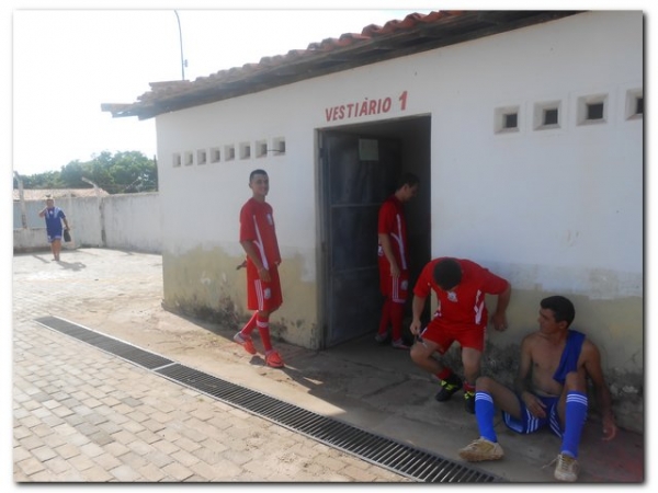 Jogo casados x solteiro termina com empate - Imagem 29