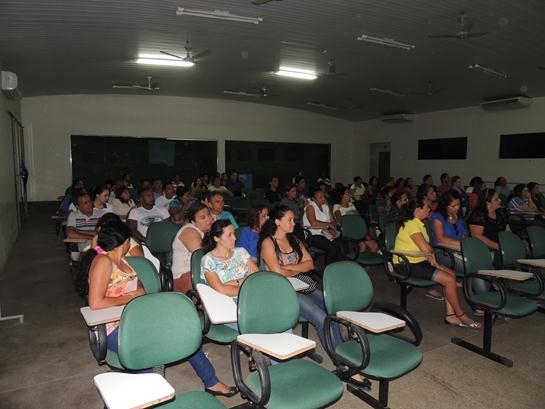 Campanha de matricula “Fora da Escola Não Pode!” está sendo realizada nos bairros de Água Branca - Imagem 4