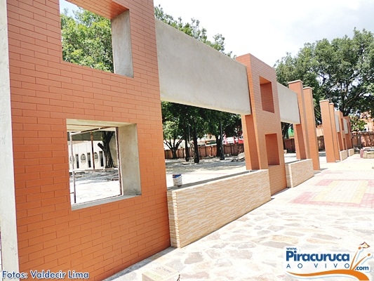 Prefeitura de Piracuruca irá entregar a população mais uma praça revitalizada - Imagem 1