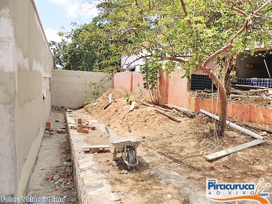 Parceria entre a Prefeitura e Governo do Estado efetuam a maior obra já realizada na saúde de Piracuruca - Imagem 4