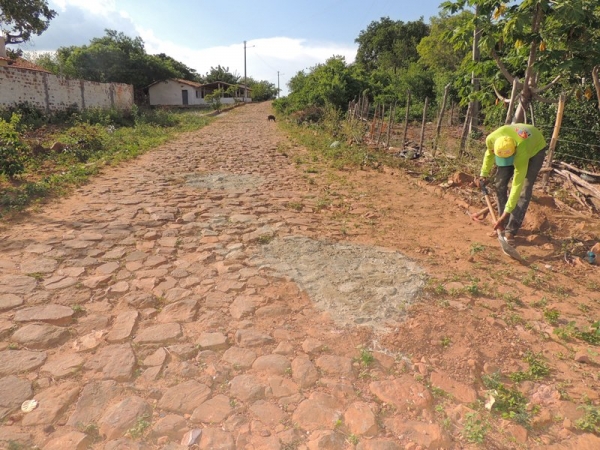 Prefeitura de Pedro II recupera ladeira do Caranguejo - Imagem 1