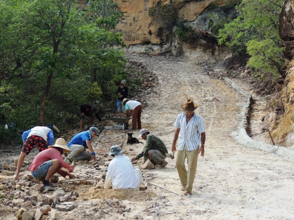Prefeitura de Pedro II recupera ladeira do Caranguejo - Imagem 3