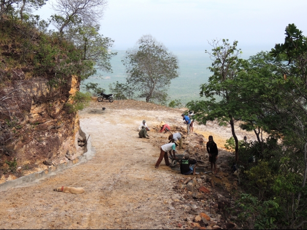 Prefeitura de Pedro II recupera ladeira do Caranguejo - Imagem 7