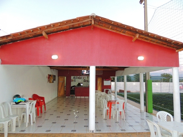 Arena do Cesinha campo society com gramado sintético e iluminação - Imagem 8