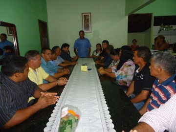 Vereadora Luzia decide apoiar prefeito Joel de Lima