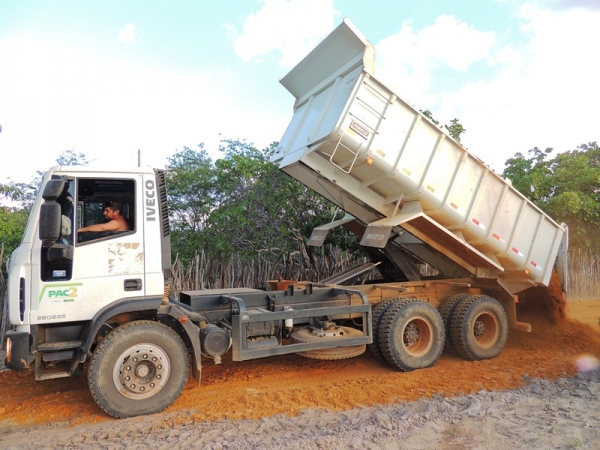 Estradas na região da Lapa, na divisa com o Ceará, estão sendo reformadas - Imagem 20