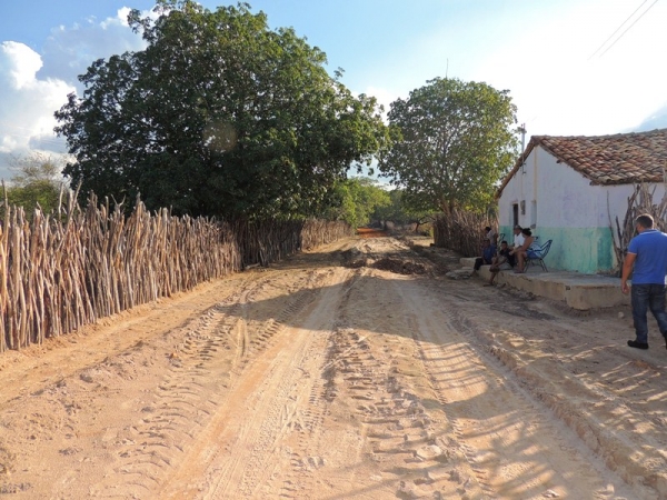 Estradas na região da Lapa, na divisa com o Ceará, estão sendo reformadas - Imagem 2