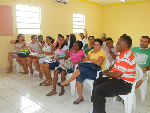 Agentes de Saúde participam de curso técnico e recebem novo fardamento - Imagem 5