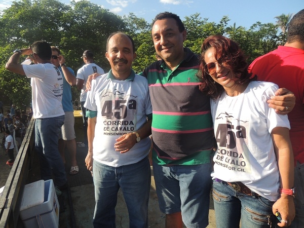             Emoção e organização marcam a festa do vaqueiro em Monsenhor Gil - Imagem 6