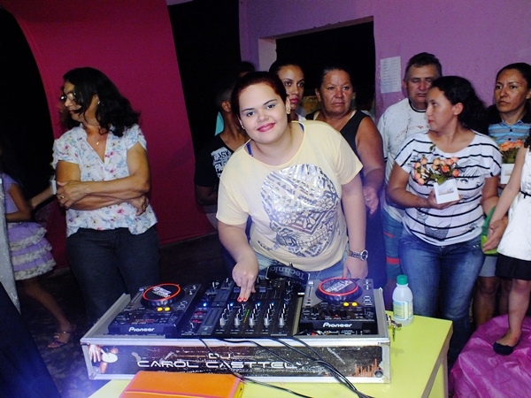 R.Cássia Fashion realiza desfile da virada em Dom Expedito Lopes - Imagem 60