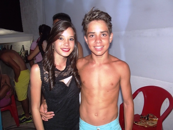 R.Cássia Fashion realiza desfile da virada em Dom Expedito Lopes - Imagem 33