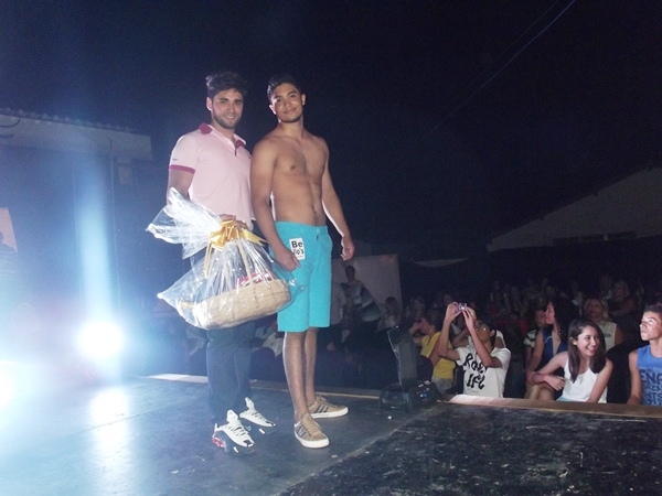 R.Cássia Fashion realiza desfile da virada em Dom Expedito Lopes - Imagem 68