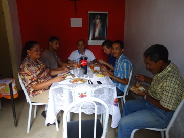 Seminaristas realizam trabalho de evangelização em Miguel Leão