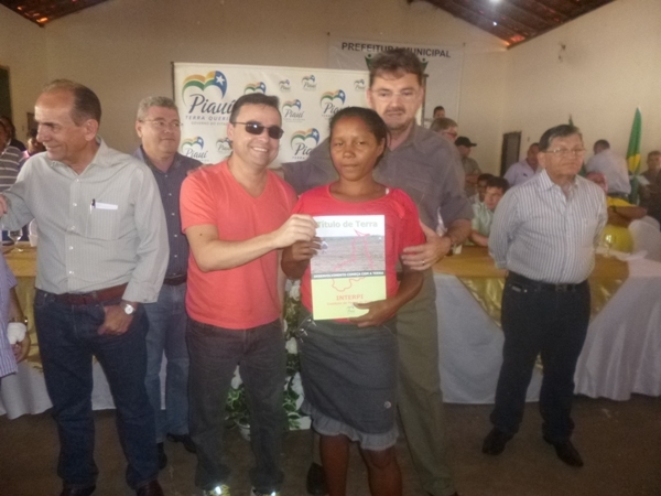 Governador Wilson Martins e comitiva visita Redenção do Gurguéia  - Imagem 9