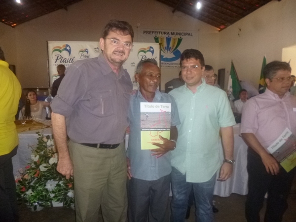 Governador Wilson Martins e comitiva visita Redenção do Gurguéia  - Imagem 1