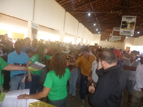 Governador Wilson Martins e comitiva visita Redenção do Gurguéia  - Imagem 15