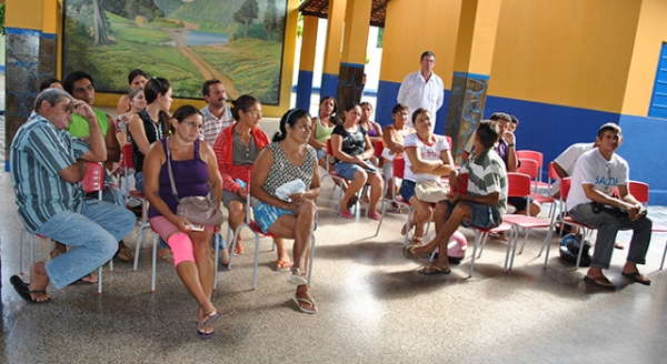 Profissionais da Saúde e da Assistencia Social realizaram palestra sobre Hanseníase - Imagem 1