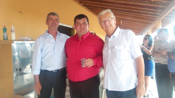 Prefeito Zé Sena participa das comemorações pelo Dia do Piauí em Piracuruca com Governador Wilson Martins - Imagem 4