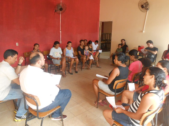 Coordenador do CREAS se reuniu com as mães dos alunos antigo PETI