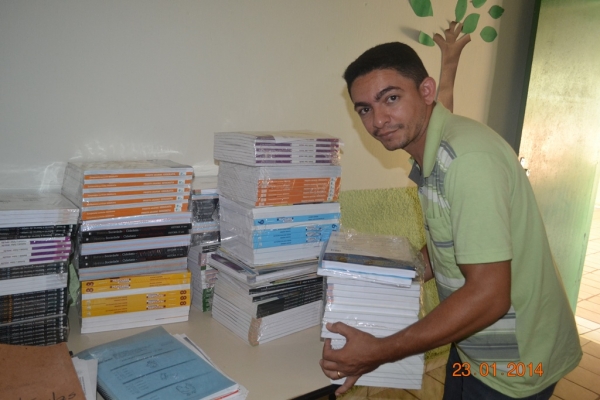 Prefeito Zé Resende acompanha equipe da SEMEC em visitas as escolas municipais - Imagem 13