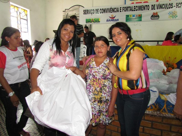 Prefeito Edílson Capote participa de solenidade do SCFV - Imagem 3
