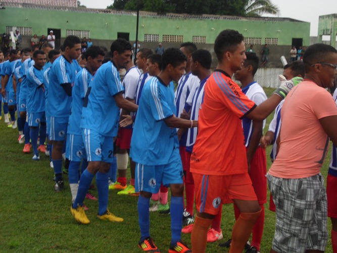 Divinópolis vence nos pênaltis e leva o Ruralzão
