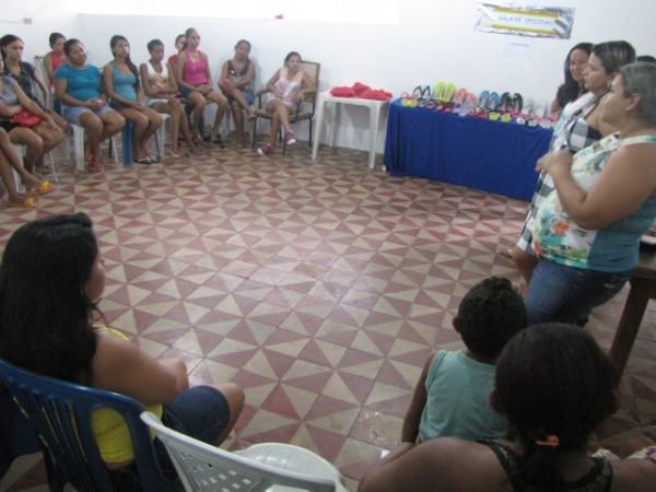 Prefeitura de Miguel Alves oferecer Curso de Customização de sandália - Imagem 19