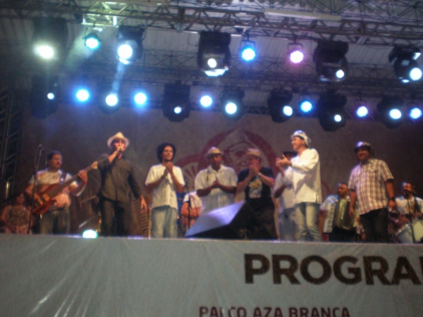 Homenagem especial: Gilber Roney e Raimundo Soares vão aniversariar e quem sai ganhando é a cultura de Anísio de Abreu - Imagem 3