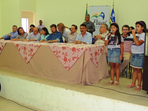 Ruas de Pedro II vão receber pavimentação asfáltica - Imagem 11