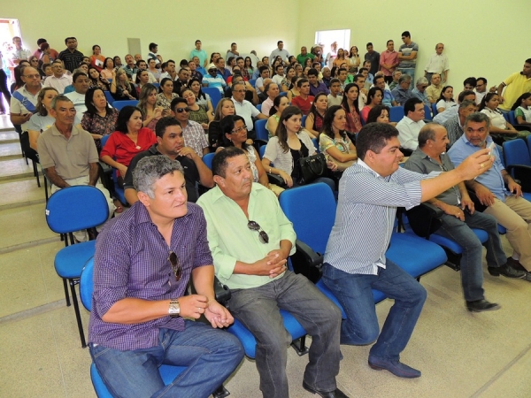 Ruas de Pedro II vão receber pavimentação asfáltica - Imagem 13