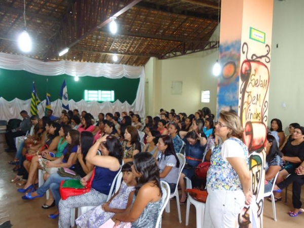 Começou a Semana Pedagógica 2014 das Escolas Municipais de Ipiranga - Imagem 51