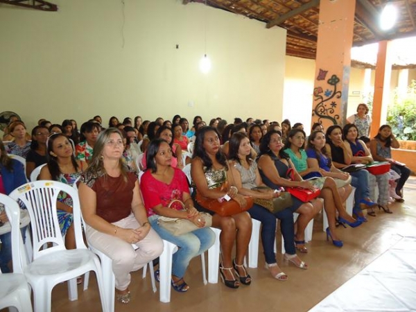 Começou a Semana Pedagógica 2014 das Escolas Municipais de Ipiranga - Imagem 55