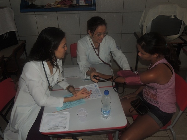                     Varjota recebe os serviços do “programa saúde na comunidade” - Imagem 4