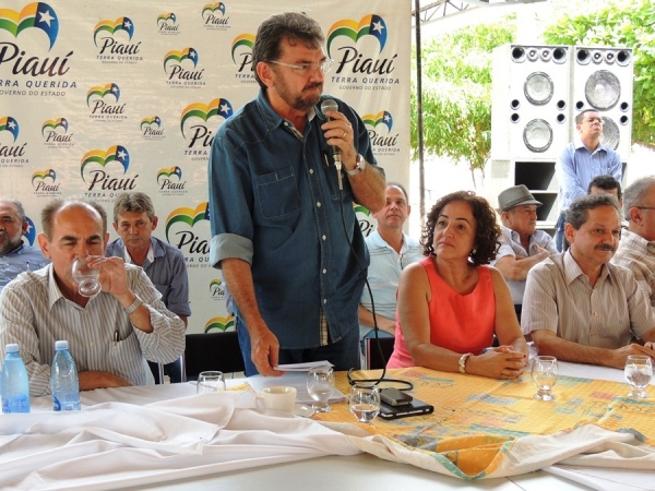 Governador Wilson Martins inaugura pavimentação asfaltica - Imagem 32