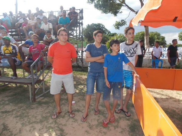 Mais uma rodada do Campeonato Comunitário do Alto do Meio. - Imagem 13