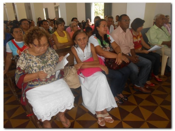 Inhuma recebe com alegria o Padre Damião  - Imagem 17