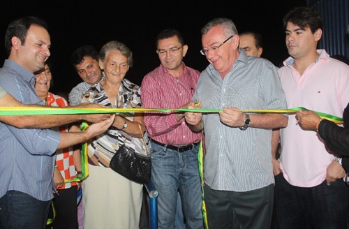 Prefeito Kleber inaugura ginásio poliesportivo do bairro Belo Norte - Imagem 6