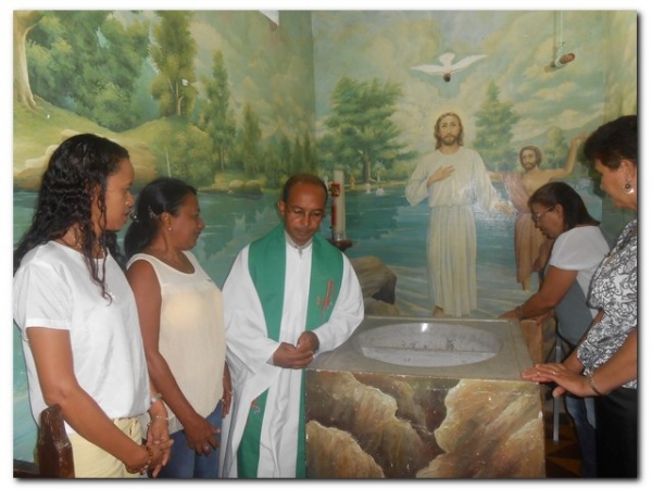 Inhuma recebe com alegria o Padre Damião  - Imagem 34