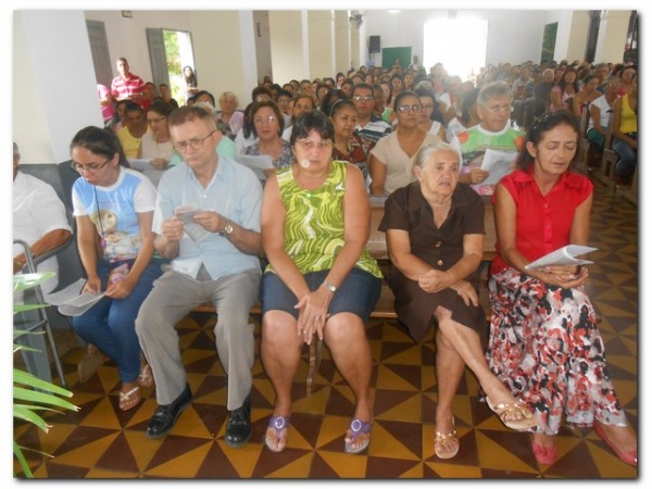 Inhuma recebe com alegria o Padre Damião  - Imagem 6